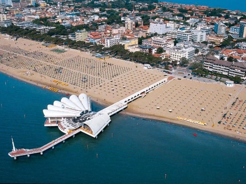 Al Cavallino Bianco Lignano Sabbiadoro Esterno foto